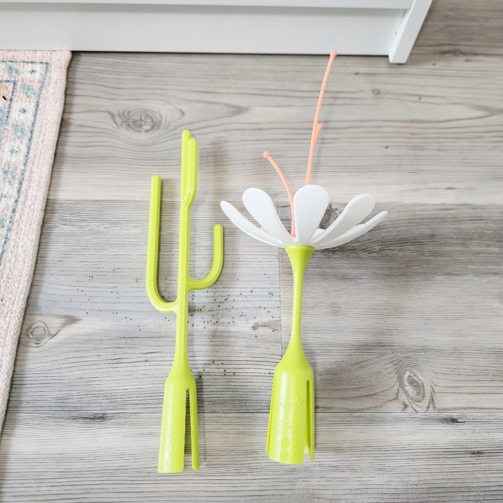 Boon Lawn Drying Accessories - Stem & Poke